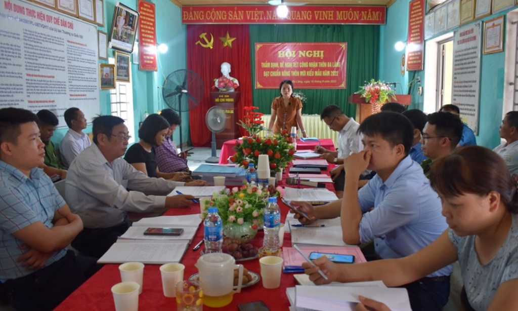 Thẩm định nông thôn mới kiểu mẫu tại Việt Lập, Quế Nham