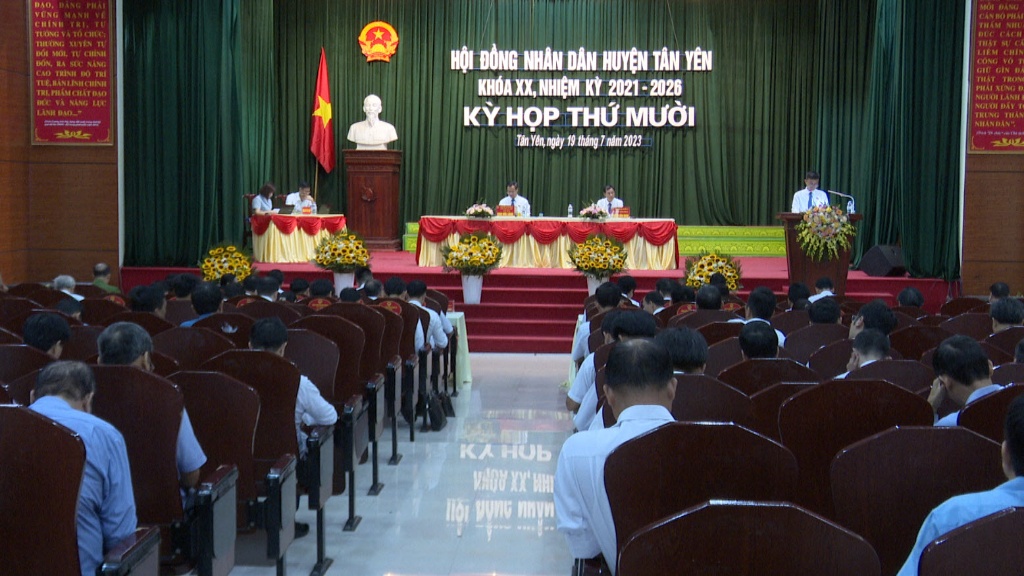 Tân Yên tổ chức kỳ họp thứ 10 HĐND huyện khóa XX