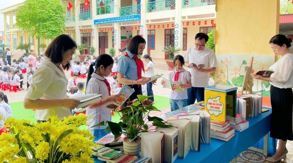 Trường tiểu học Liên Sơn, Đại Hóa tổ chức ngày hội đọc sách