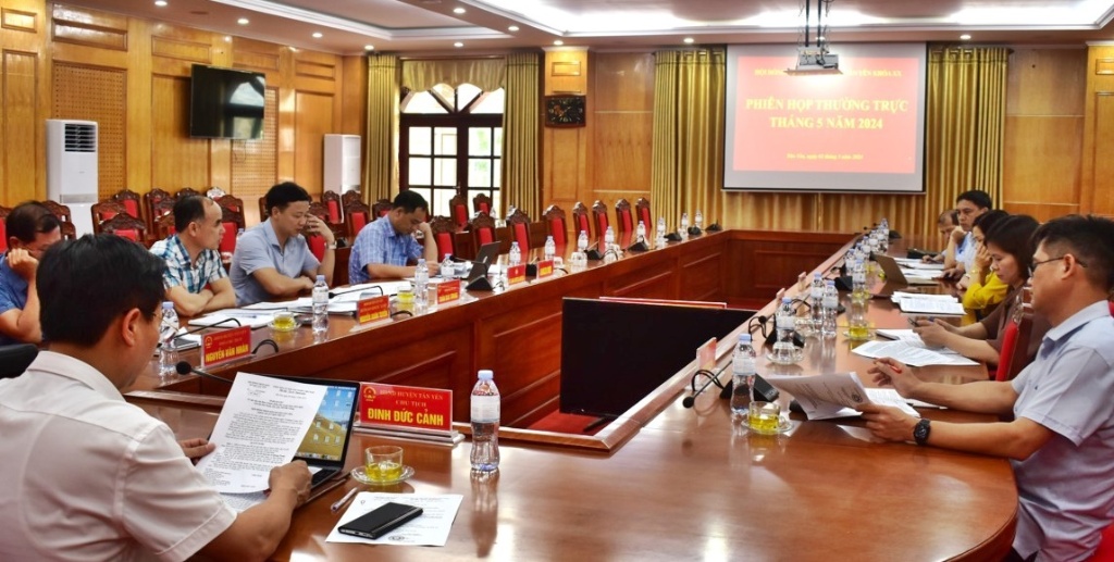 HĐND huyện khóa XX tổ chức Phiên họp thường trực tháng 5