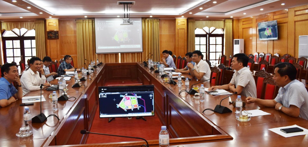 Hội nghị thống nhất quy hoạch phát triển hệ thống giao thông kết nối giữa hai huyện Tân Yên và...